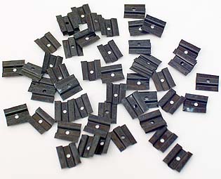 Thresholds-clamps (50pcs)<br /><a href='images/pictures/Tillig/83502.jpg' target='_blank'>Full size image</a>